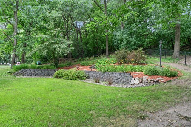 10161 176th Avenue NW, Elk River, MN 55330