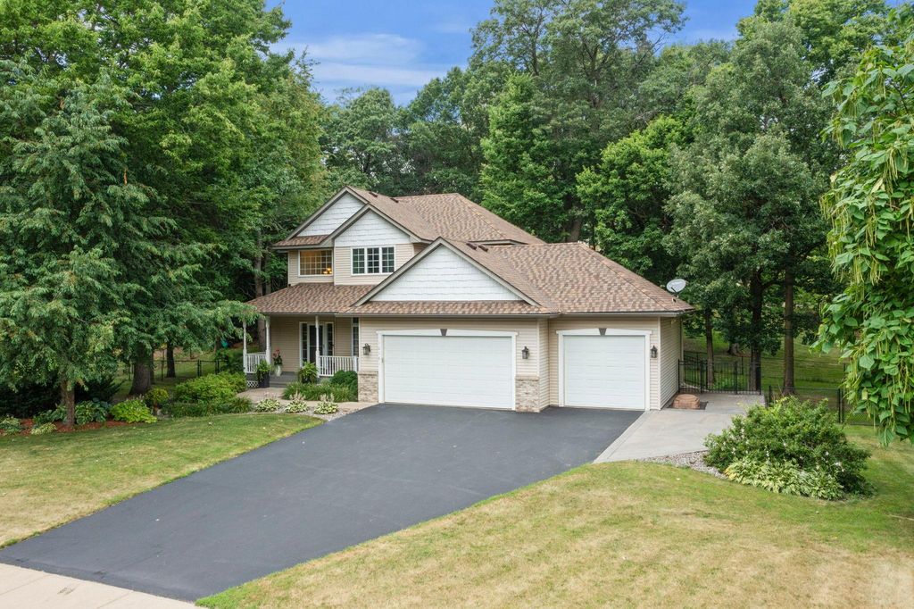 10161 176th Avenue NW, Elk River, MN 55330