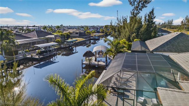 719 Old Burnt Store RD N, Cape Coral, FL 33993