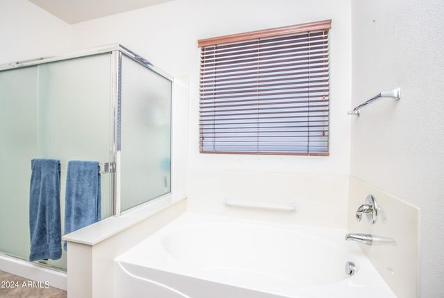 3581 E GLENEAGLE Place, Chandler, AZ 85249