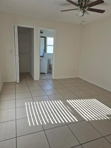 1042 Lava Street SE, Palm Bay, FL 32909