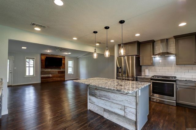 5816 Turtle Creek Drive, Texarkana, TX 75503