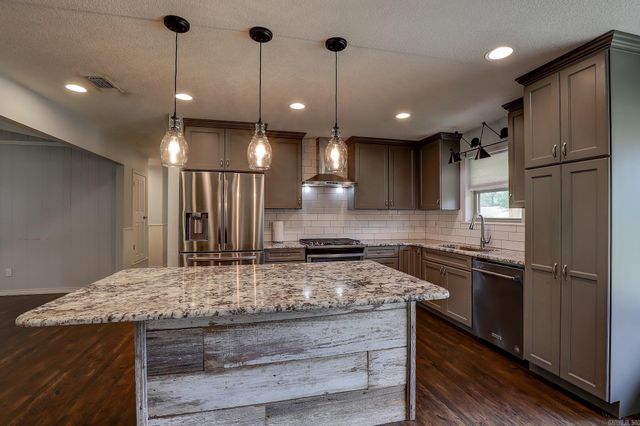 5816 Turtle Creek Drive, Texarkana, TX 75503