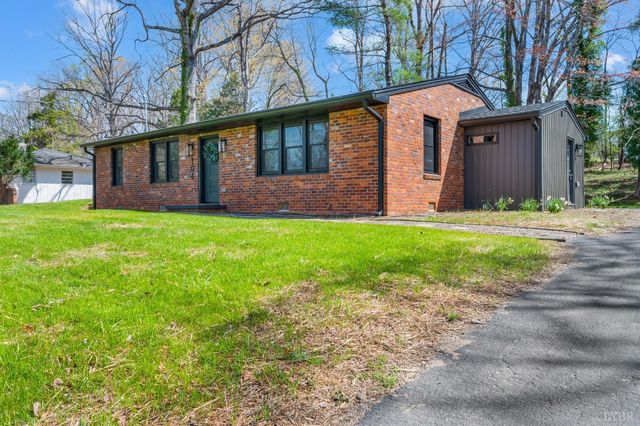 106 Howard Drive, Lynchburg, VA 24503