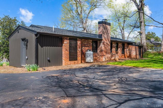 106 Howard Drive, Lynchburg, VA 24503