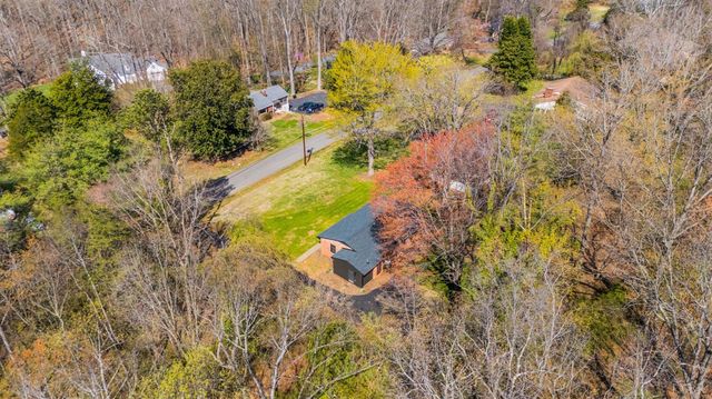 106 Howard Drive, Lynchburg, VA 24503