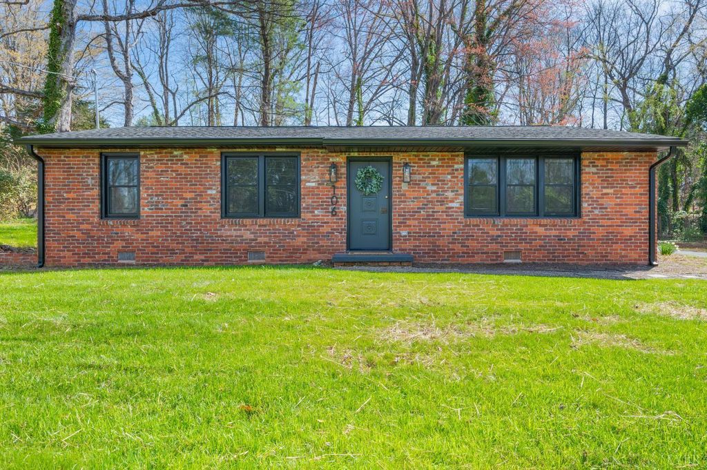 106 Howard Drive, Lynchburg, VA 24503