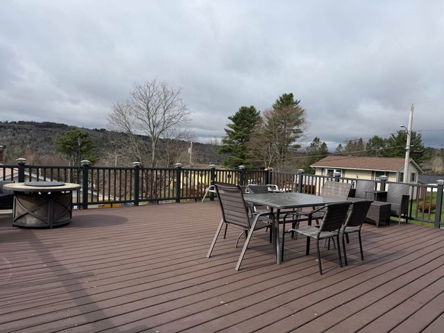 17 Cano Drive, Barre Town, VT 05641