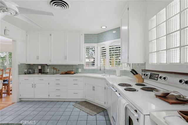 227 El Cerrito, Bakersfield, CA 93305