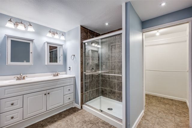 818 Valencia Street, Dallas, TX 75223