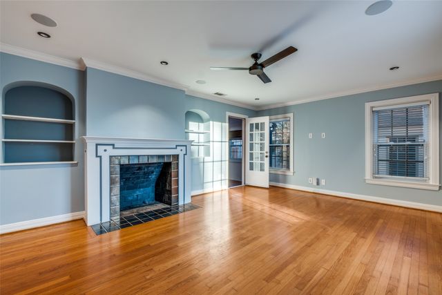 818 Valencia Street, Dallas, TX 75223