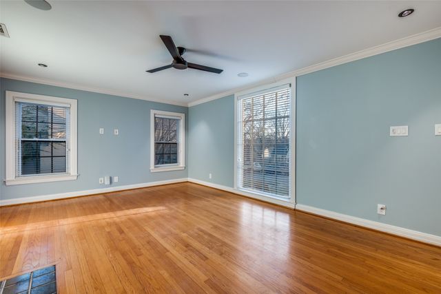 818 Valencia Street, Dallas, TX 75223