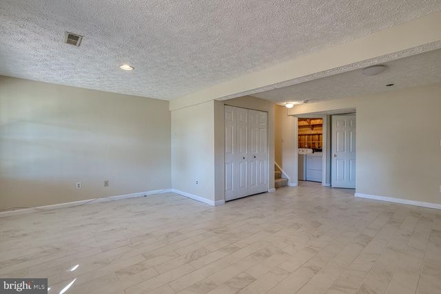 13301 BURKITTS RD, Fairfax, VA 22033