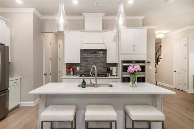 704 Fairlane Drive, Marietta, GA 30064