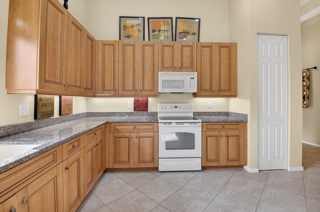 9571 Isles Cay Drive, Delray Beach, FL 33446