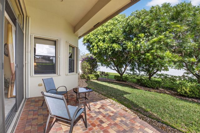 9571 Isles Cay Drive, Delray Beach, FL 33446