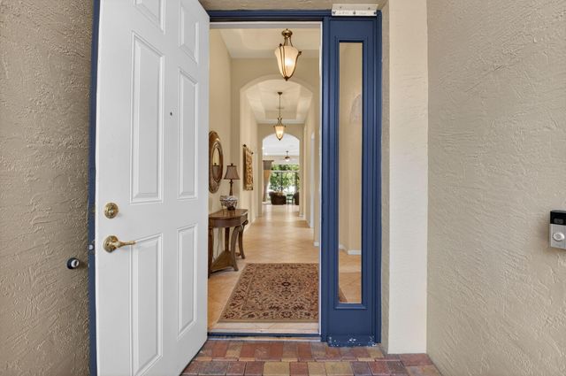 9571 Isles Cay Drive, Delray Beach, FL 33446