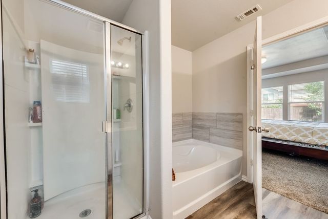 6916 Derbyshire Drive, Fort Worth, TX 76137