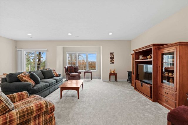 13821 E Bellessa Ln, Spokane Valley, WA 99206