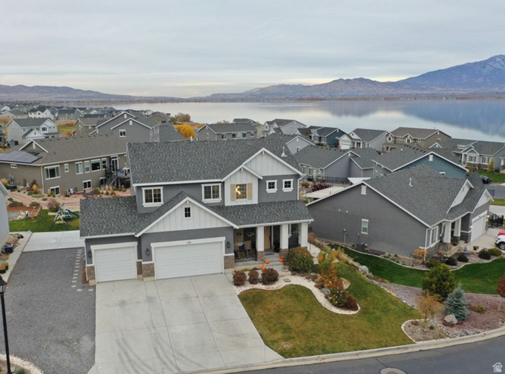 194 E BLISS DR, Saratoga Springs, UT 84045