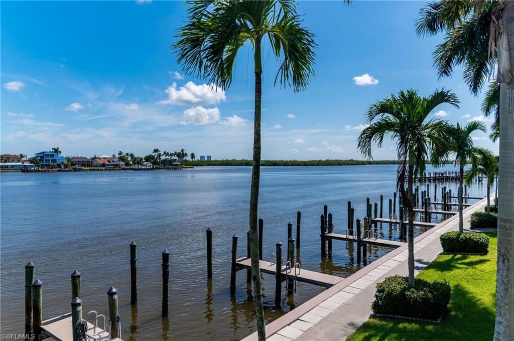 1215 Edington PL # J5, Marco Island, FL 34145