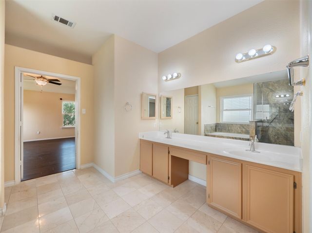 2210 Calumet DR, Harker Heights, TX 76548