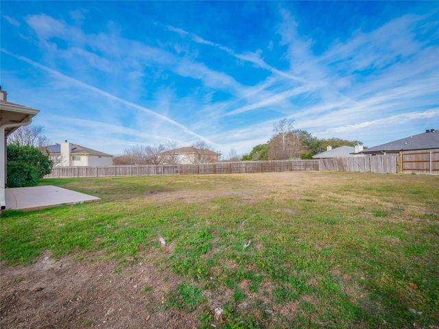 2210 Calumet DR, Harker Heights, TX 76548