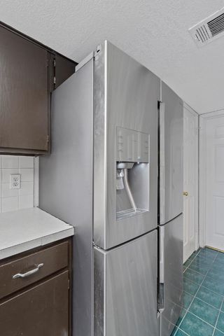 9203 Kempler DR B, Austin, TX 78748