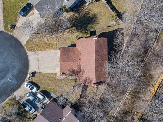 9203 Kempler DR B, Austin, TX 78748