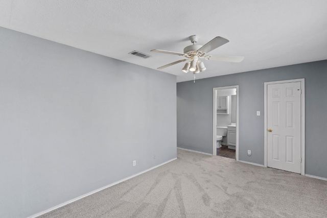 9203 Kempler DR B, Austin, TX 78748