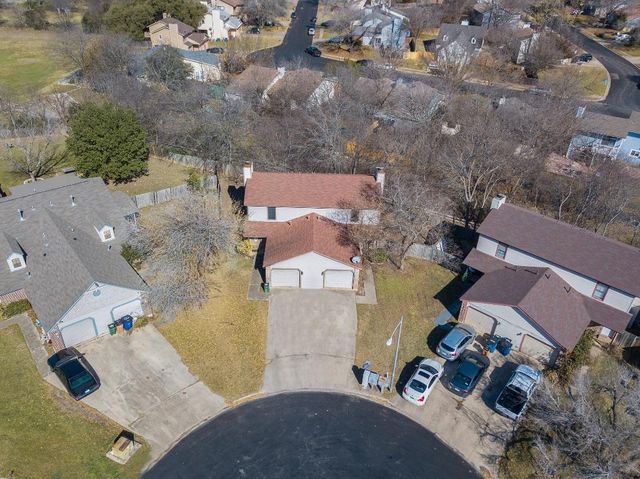 9203 Kempler DR B, Austin, TX 78748