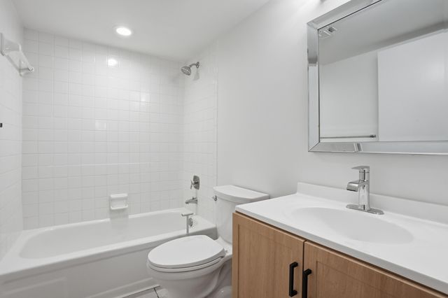 110 NW 70th Street 103, Boca Raton, FL 33487