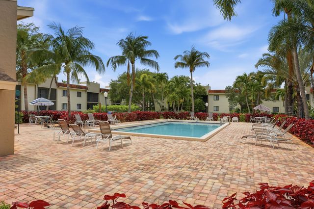 110 NW 70th Street 103, Boca Raton, FL 33487
