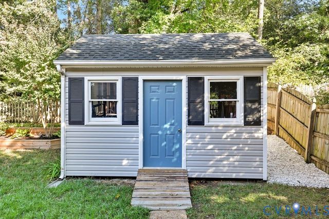 10640 Cliffmore Dr, Henrico, VA 23060