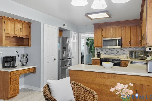 10640 Cliffmore Dr, Henrico, VA 23060