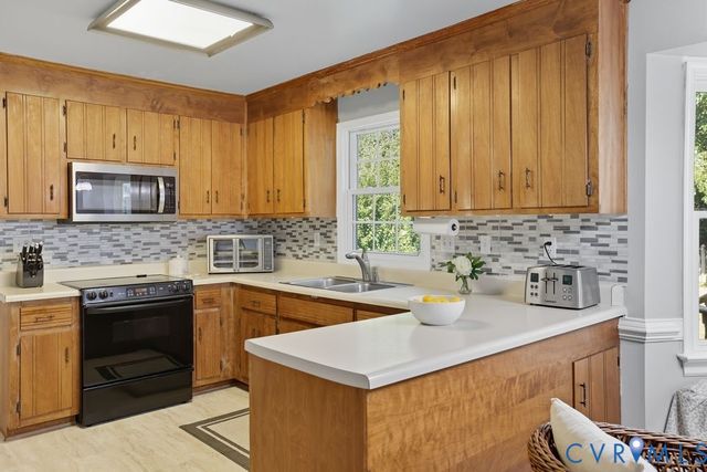 10640 Cliffmore Dr, Henrico, VA 23060