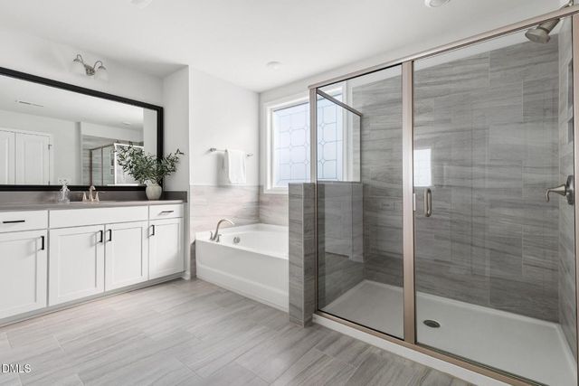 216 Sea Trail Street, Hillsborough, NC 27278