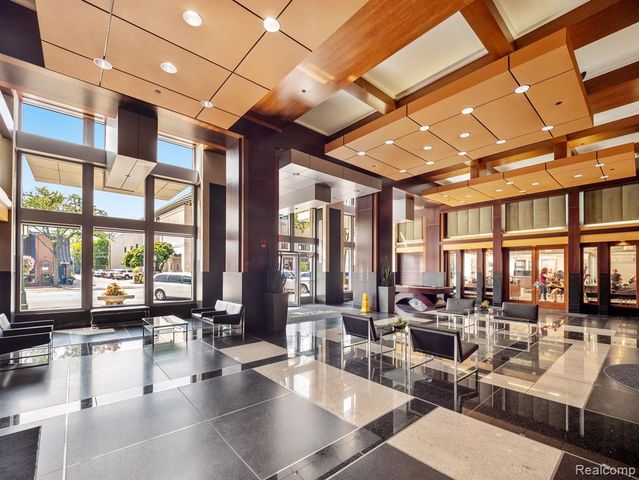 411 S Old Woodward Avenue Unit 925, Birmingham, MI 48009