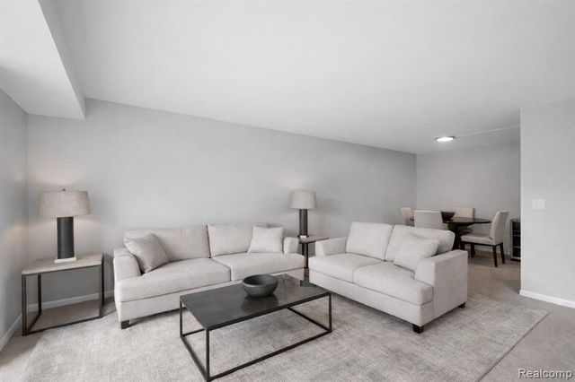 411 S Old Woodward Avenue Unit 925, Birmingham, MI 48009