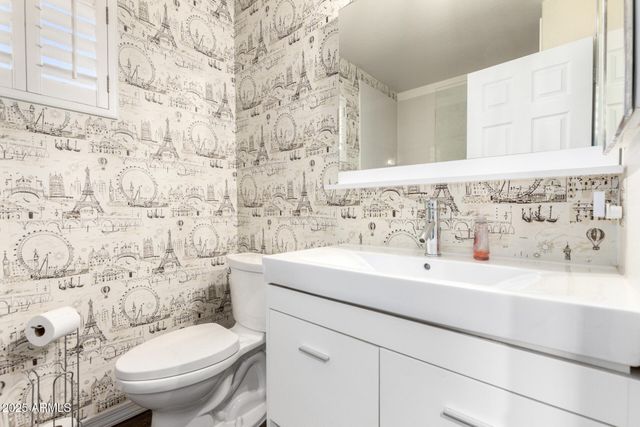 5257 W BELMONT Avenue, Glendale, AZ 85301