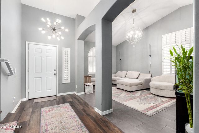 5257 W BELMONT Avenue, Glendale, AZ 85301