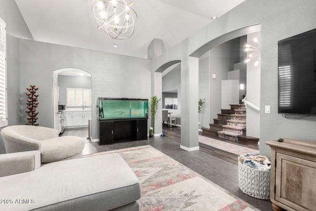 5257 W BELMONT Avenue, Glendale, AZ 85301