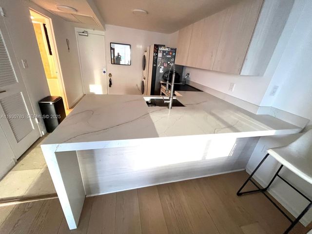 10275 Collins Ave 904, Bal Harbour, FL 33154