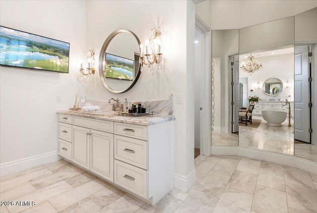 5022 E ORCHID Lane, Paradise Valley, AZ 85253