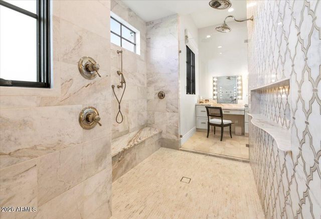 5022 E ORCHID Lane, Paradise Valley, AZ 85253