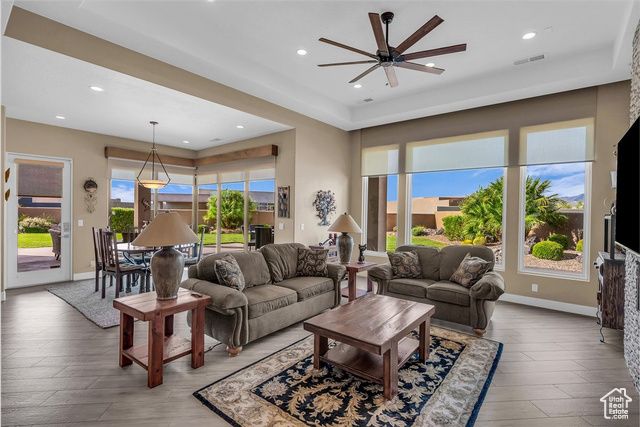 768 E PALISADES CIR, Ivins, UT 84738