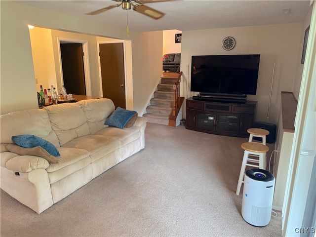 8467 Torchwood Lane, Cicero, NY 13039
