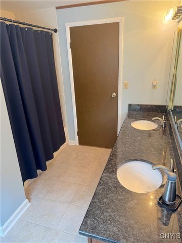 8467 Torchwood Lane, Cicero, NY 13039