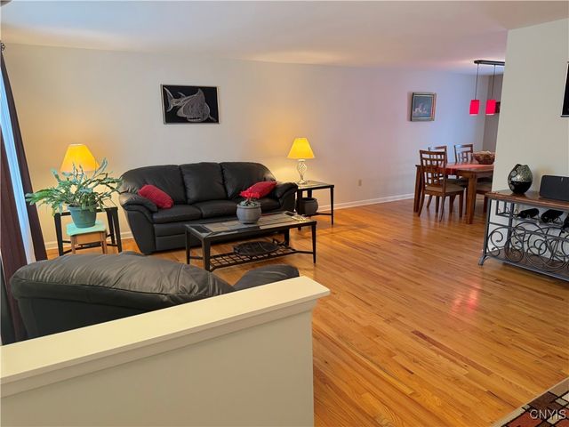 8467 Torchwood Lane, Cicero, NY 13039