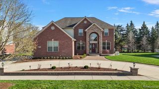 4366 S Lake Lane, Shelby Twp, MI 48316